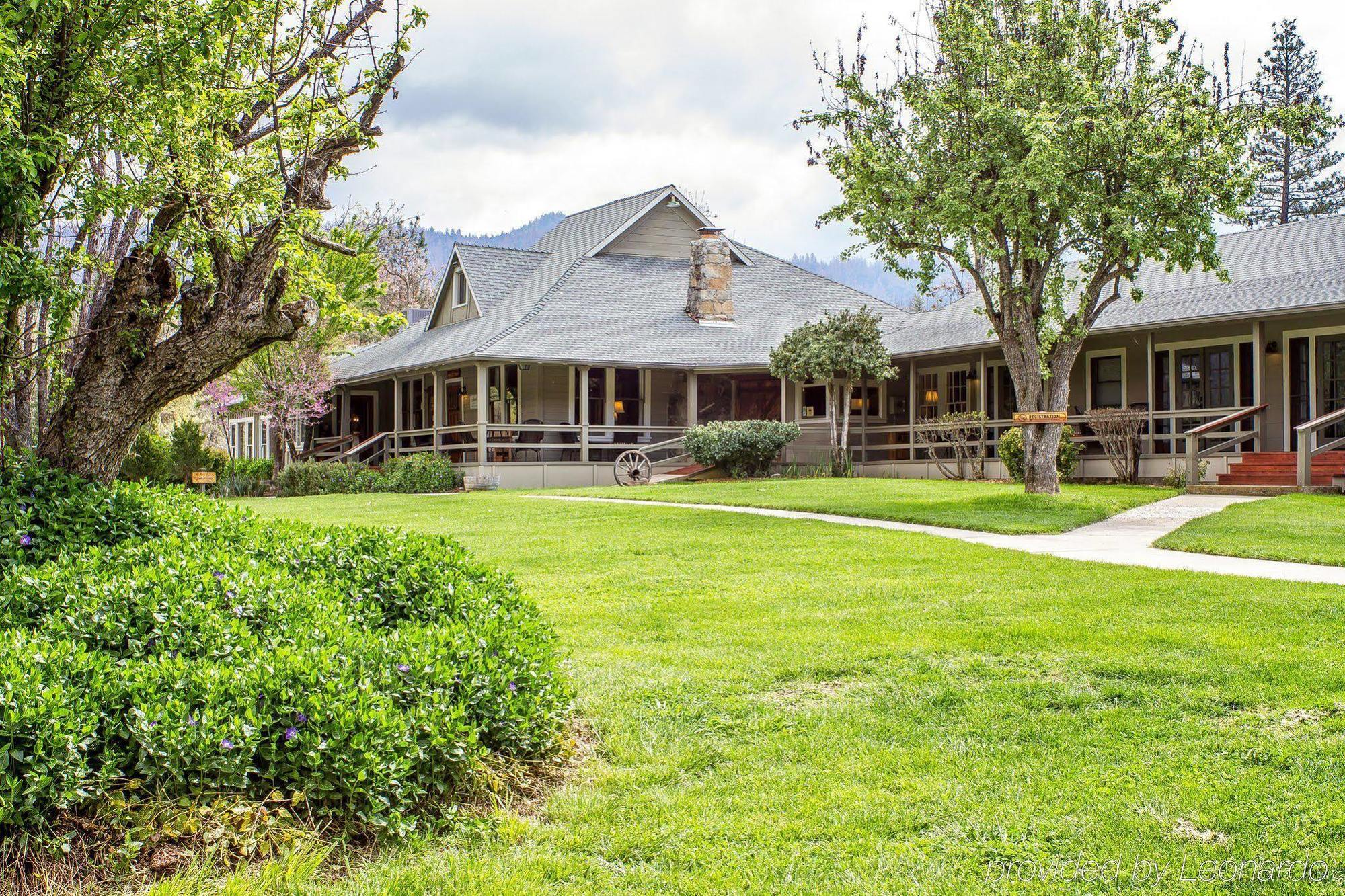 Sierra Sky Ranch, Ascend Hotel Collection Oakhurst Exterior foto